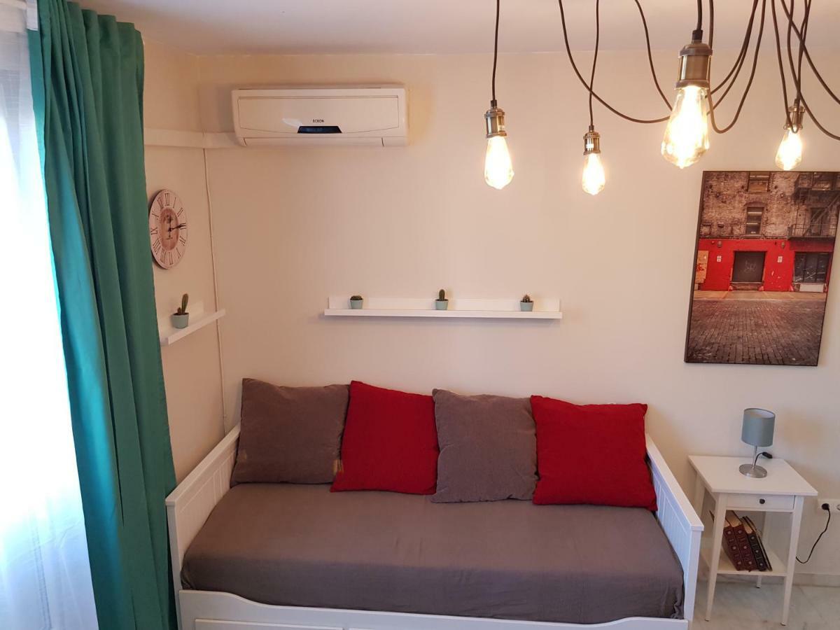 **** Genuar Apartments Malaga Center Zewnętrze zdjęcie