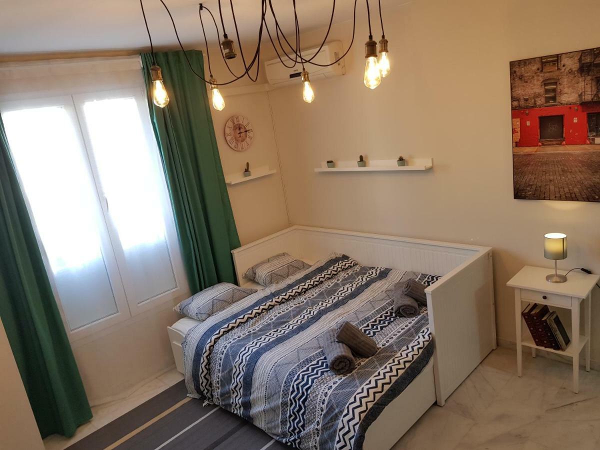 **** Genuar Apartments Malaga Center Zewnętrze zdjęcie