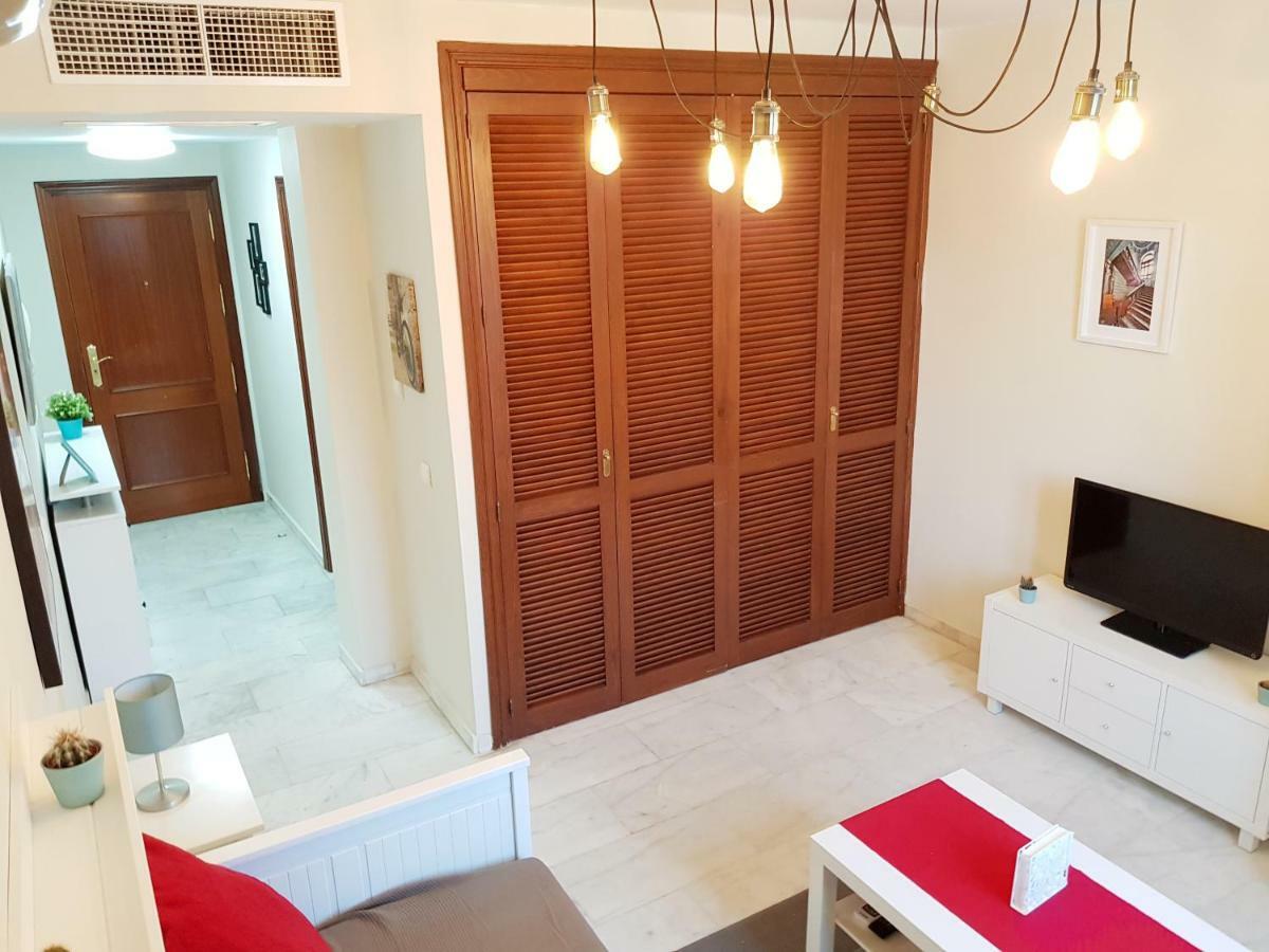 **** Genuar Apartments Malaga Center Zewnętrze zdjęcie