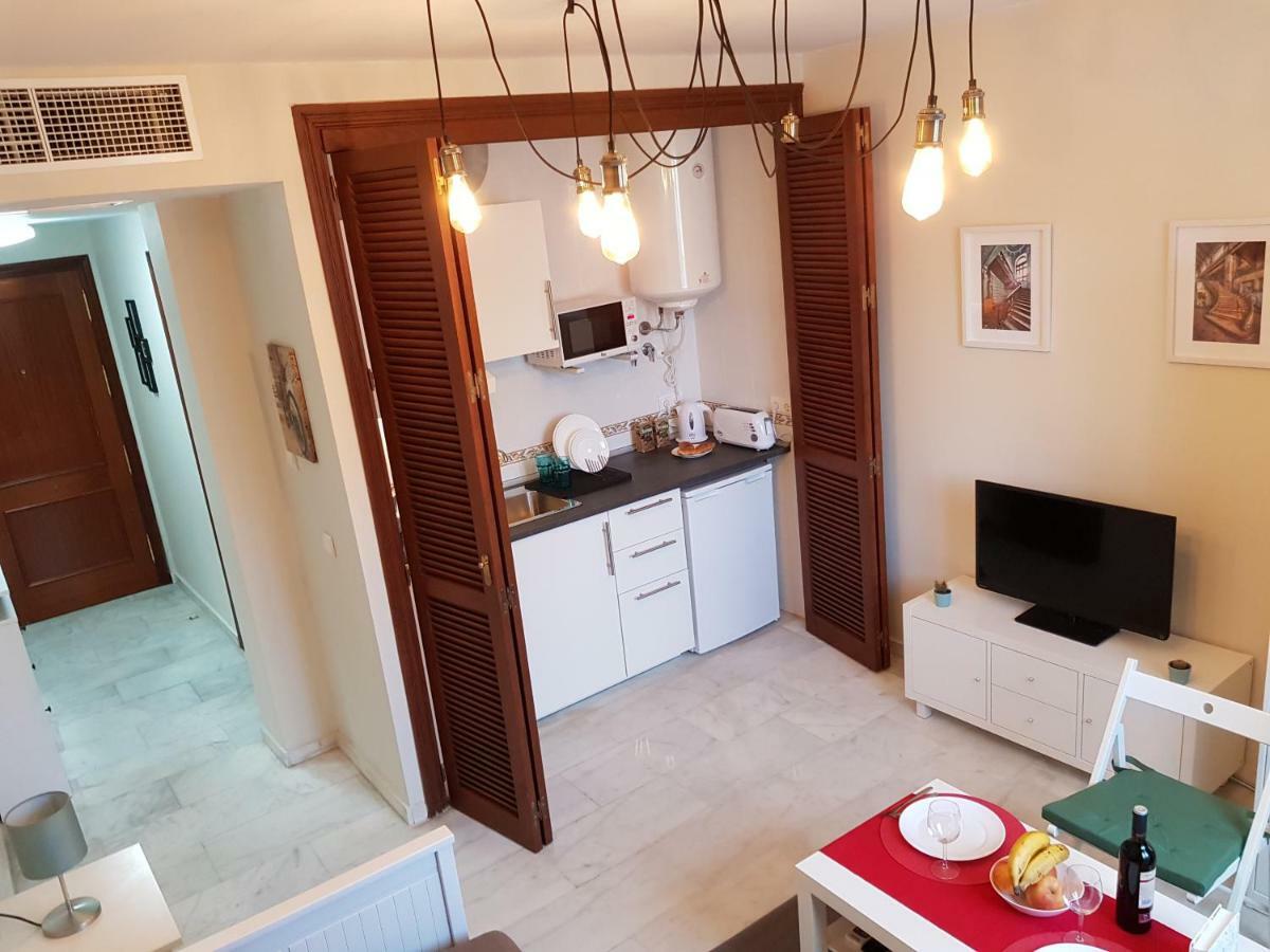 **** Genuar Apartments Malaga Center Zewnętrze zdjęcie